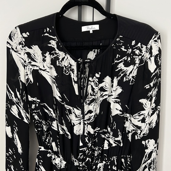 Parker 100% silk dress XS - Picture 2 of 7